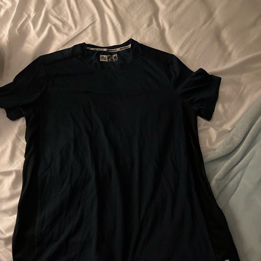 Nike Men's Black Shirt